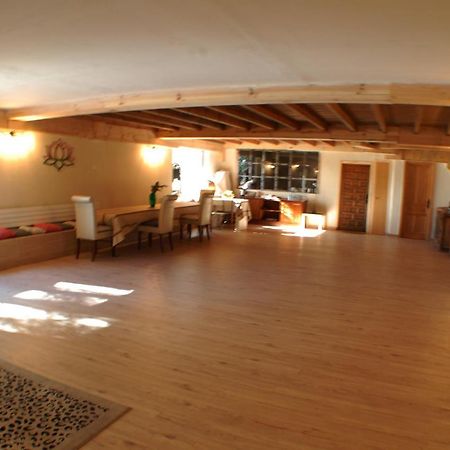 Centro Jardin Mandala Guest House Valberzoso Екстериор снимка