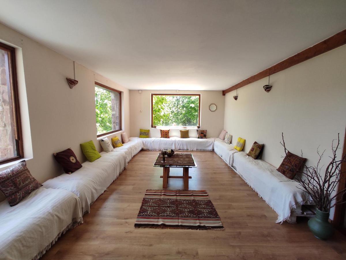 Centro Jardin Mandala Guest House Valberzoso Екстериор снимка